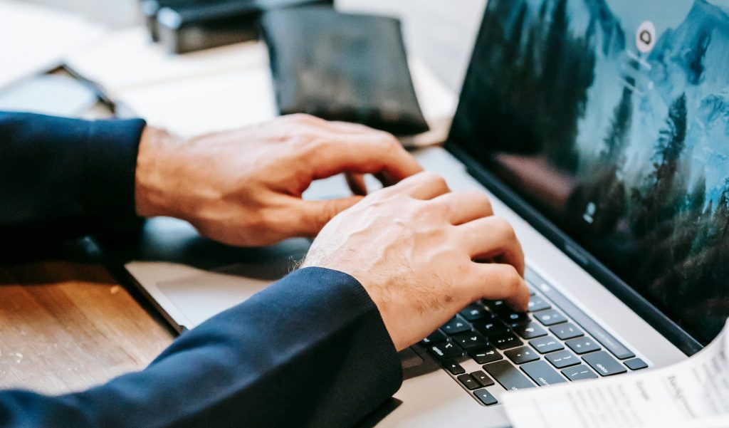 Burnout: possíveis causas e caminhos&nbsp;terapêuticos